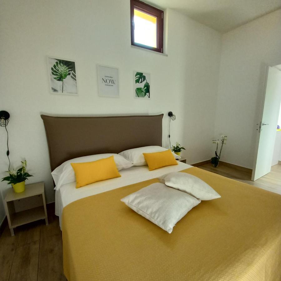 Standbyme Apartment Сант'Агнело Екстериор снимка