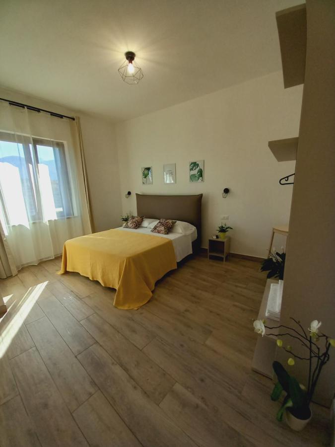 Standbyme Apartment Сант'Агнело Екстериор снимка